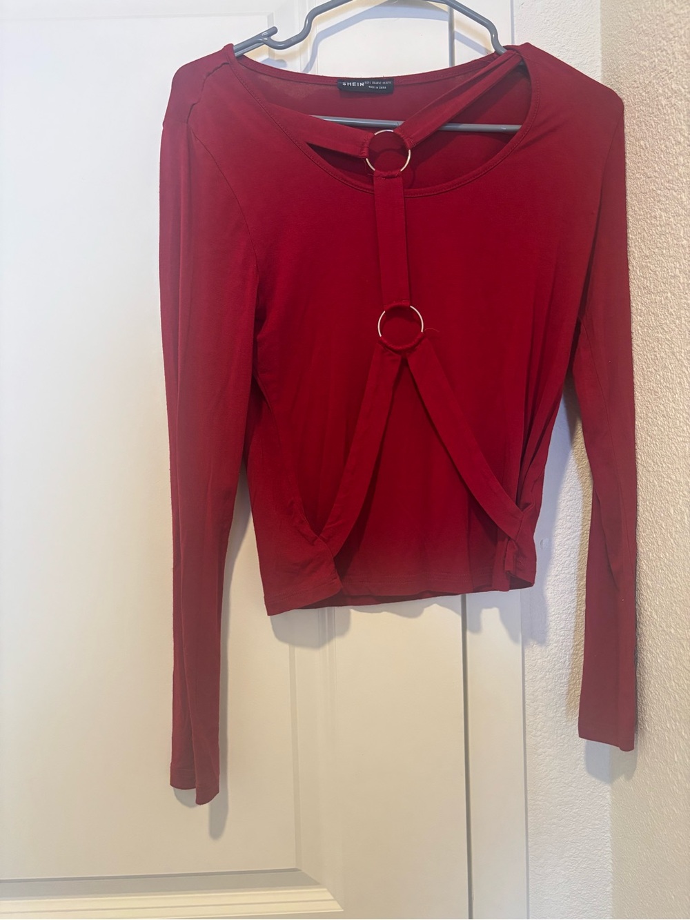 SHEIN Red Ring-Front Long Sleeve Top
